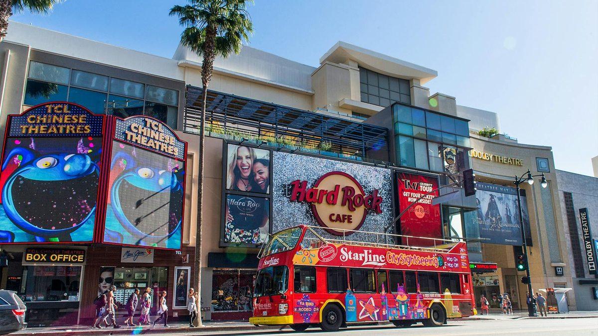 אוטובוס התיירים של סיטי סייטסיינג (City Sightseeing Los Angeles (Starline Tours)) בלוס אנג'לס (צילום: Headout)